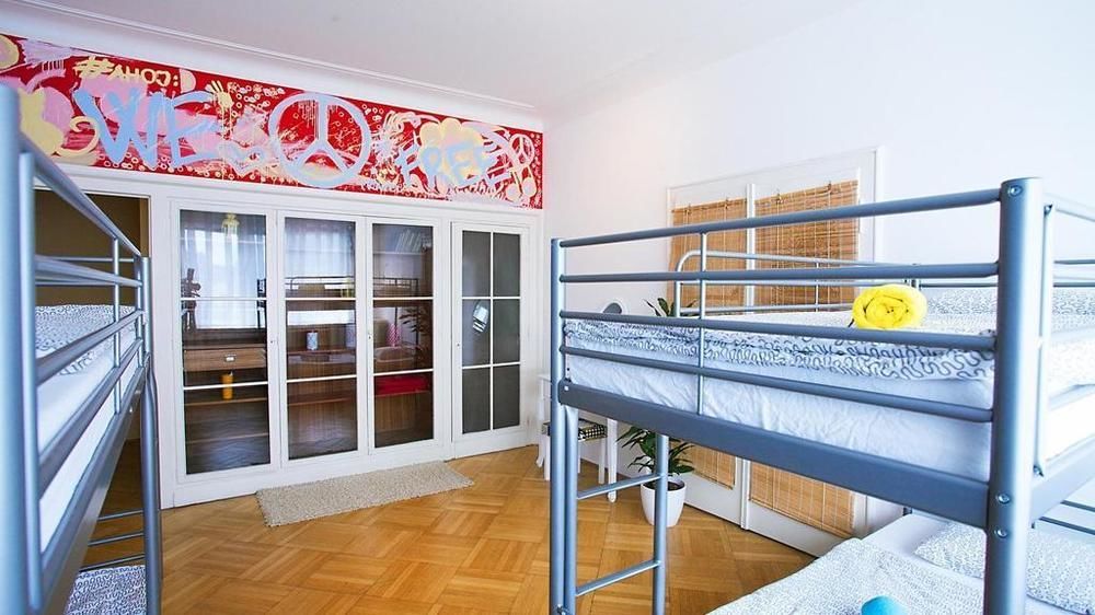 Mcsleep Hostel Praha Bagian luar foto